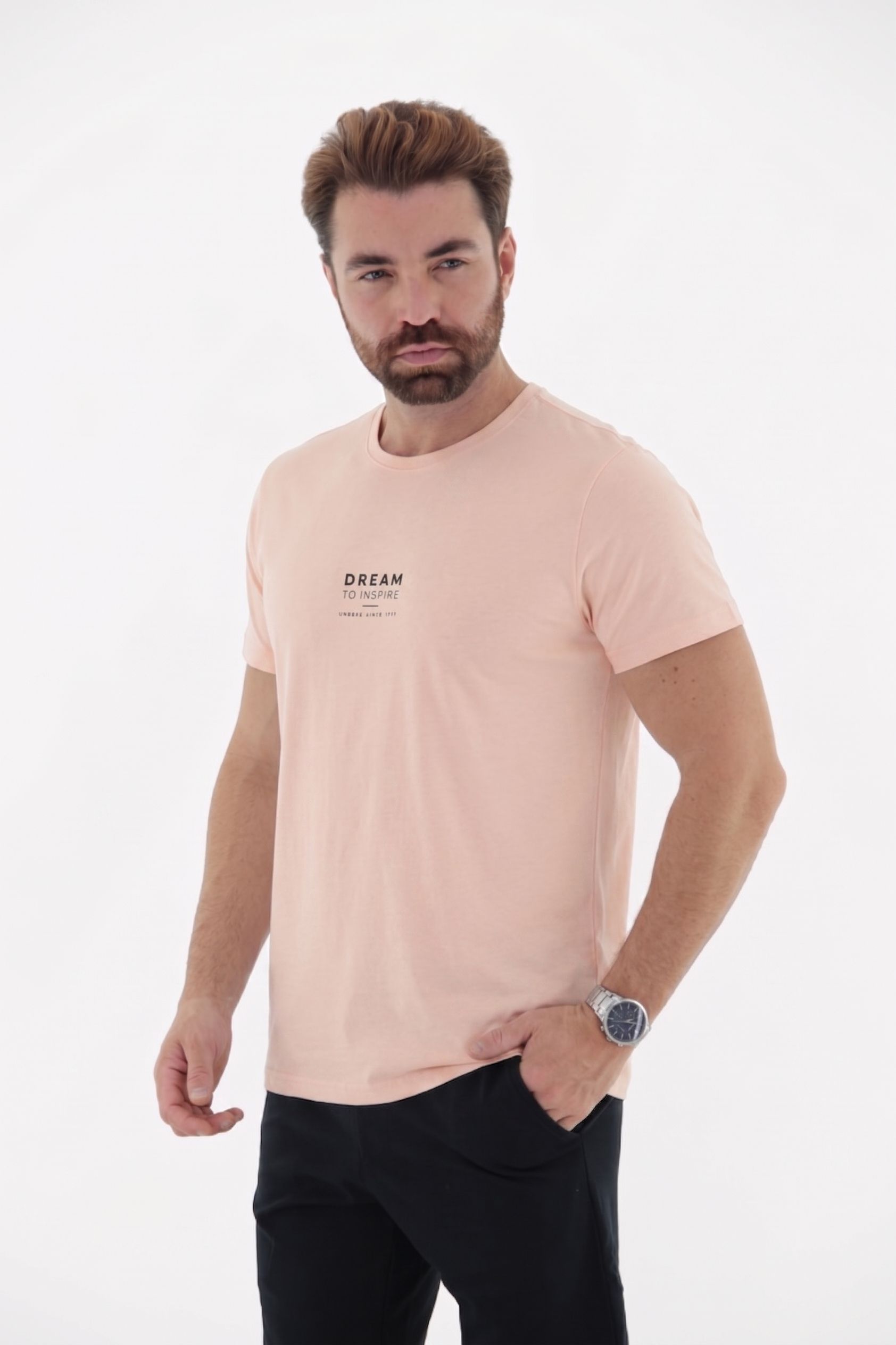 Vista alternativa de Camiseta T-Shirt Masculina 100% Algodão com Estampa em Relevo