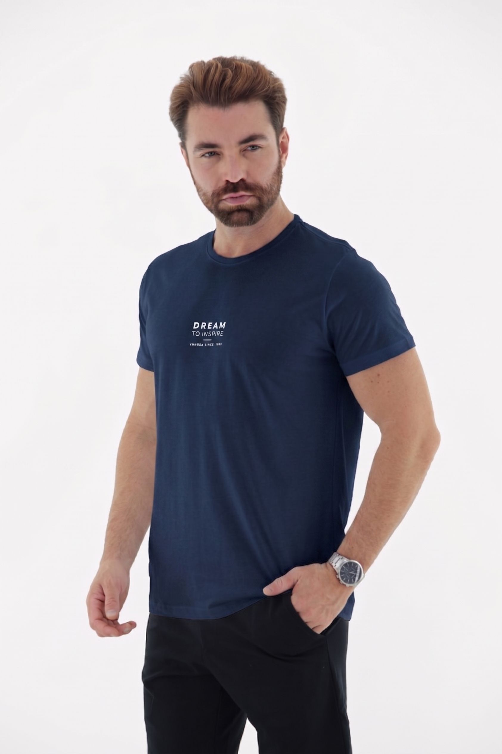 Fotografia de Camiseta T-Shirt Masculina 100% Algodão com Estampa em Relevo