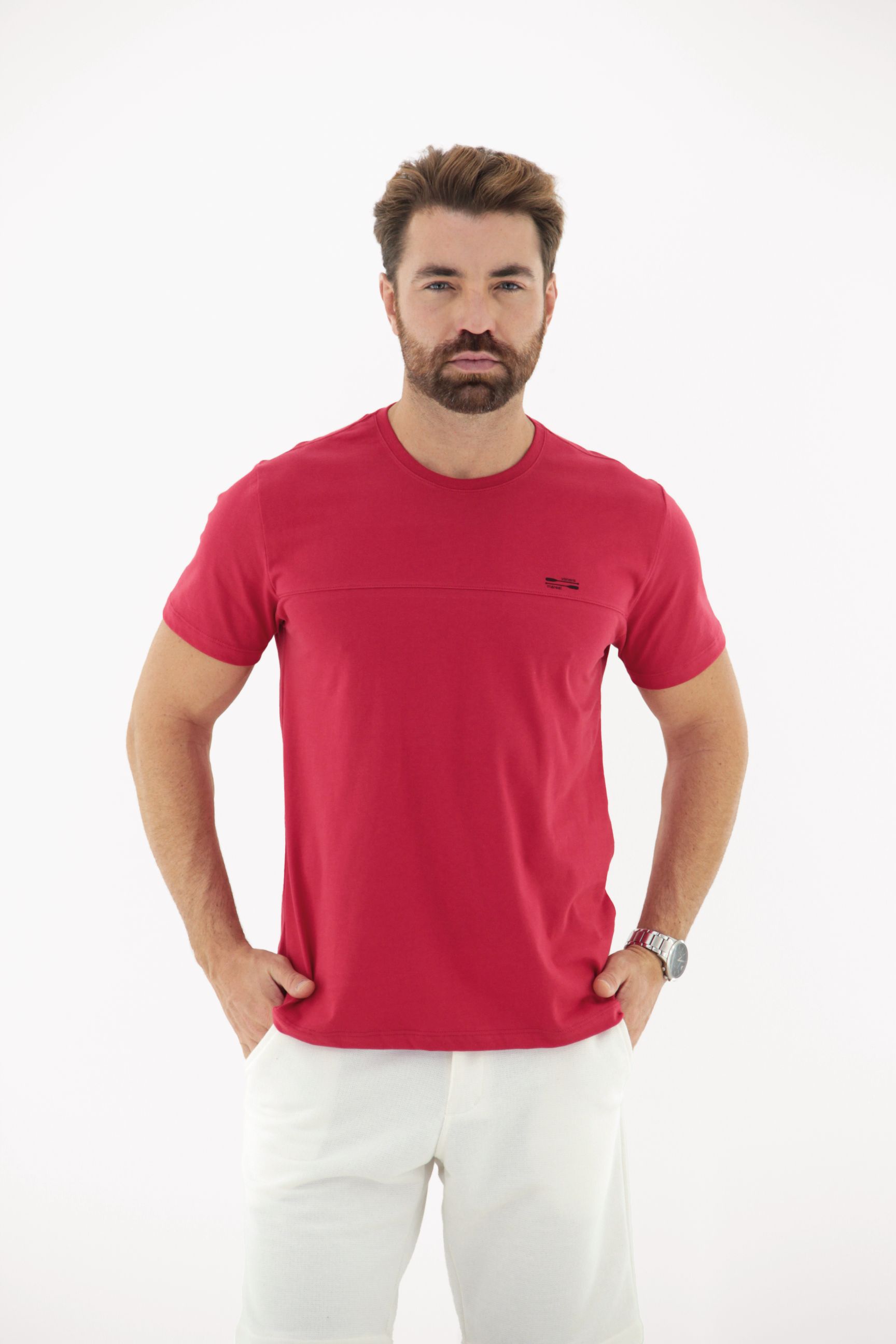 Fotografia de Camiseta T-Shirt Masculina 100% Algodão com Recorte Frontal