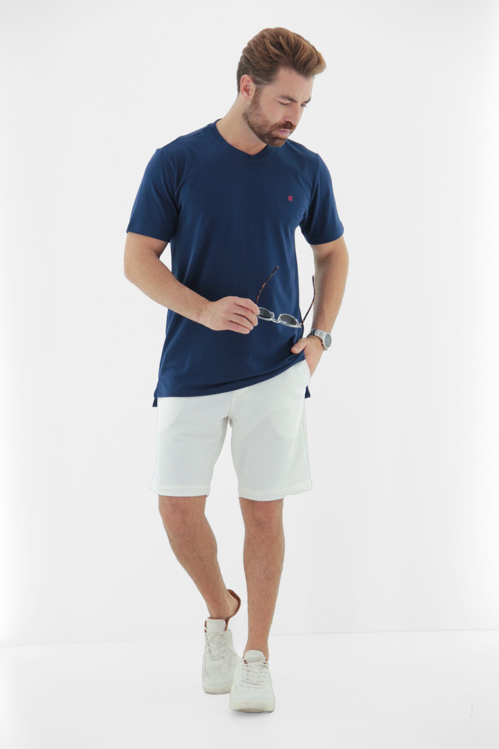 Vista alternativa de Camiseta T-Shirt Masculina Abertura Lateral
